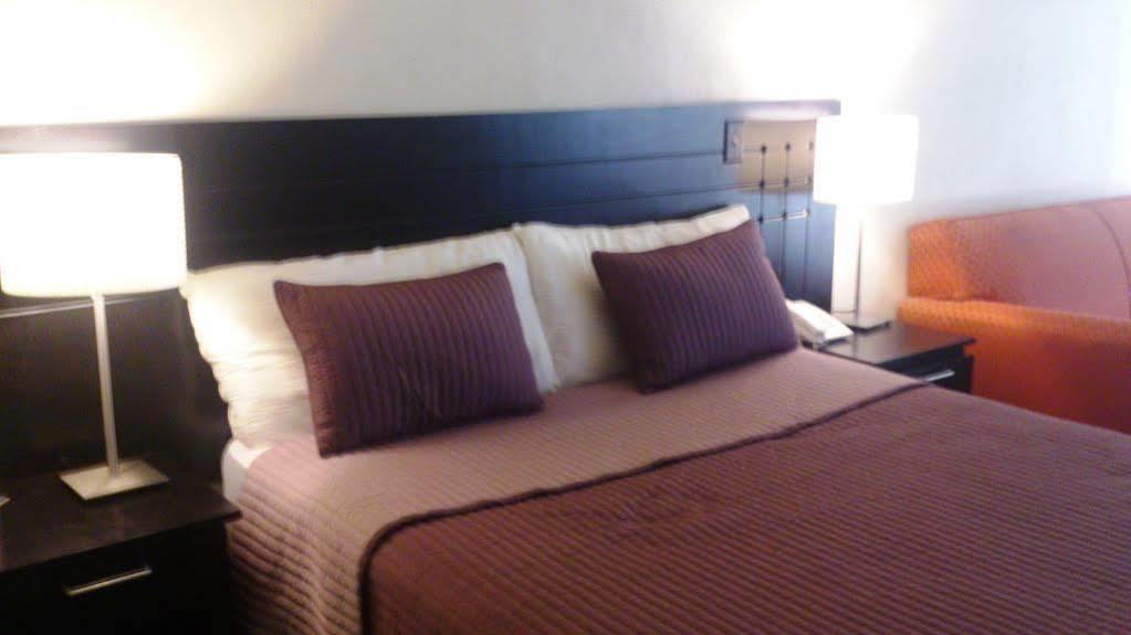 Hotel Posada Don Fernando Ενσενάντα Εξωτερικό φωτογραφία